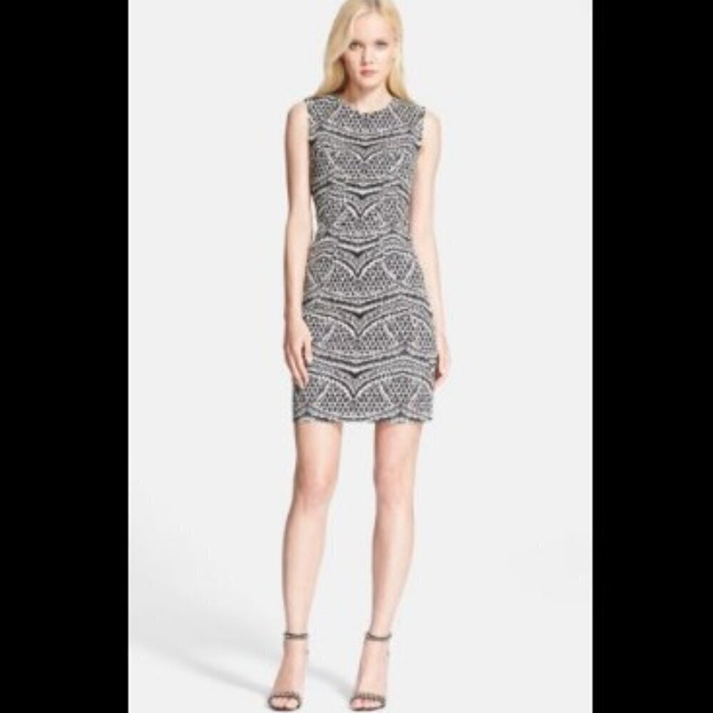 Diane Von Furstenberg Pentra Seamless Jacquard Sheath Dress Black Ecru Size 4